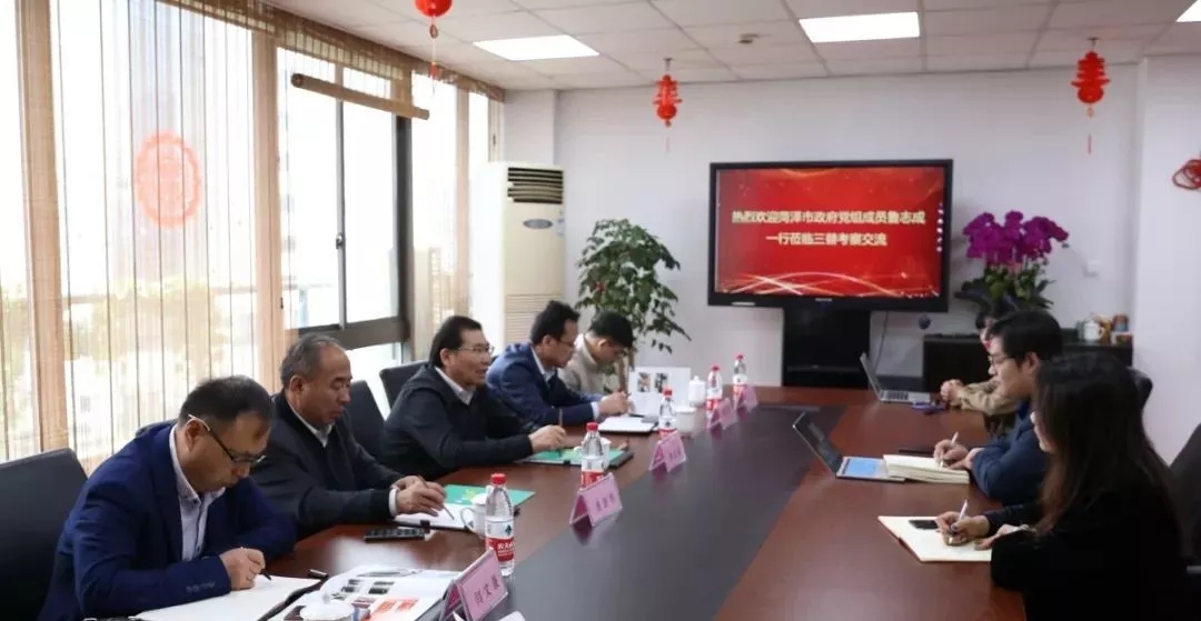 徐广进副主任对三替的辉煌历程及在企业文化上所做的工作表示高度认可